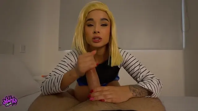 阿贝拉·奥尔森 (Abella Olsen) 饰演 Android 18