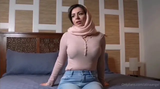 Alina Angel se fait défoncer par la BBC de Jax Slayher