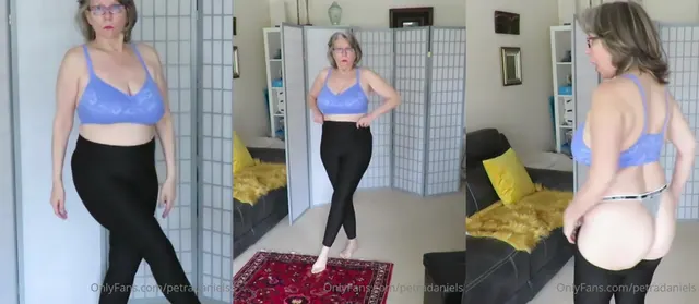 Petradaniels Wears A Bra And Flashes Her Ass
