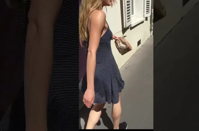 Montrer Son Cul Aux Passants a Paris Sexy Leolulu