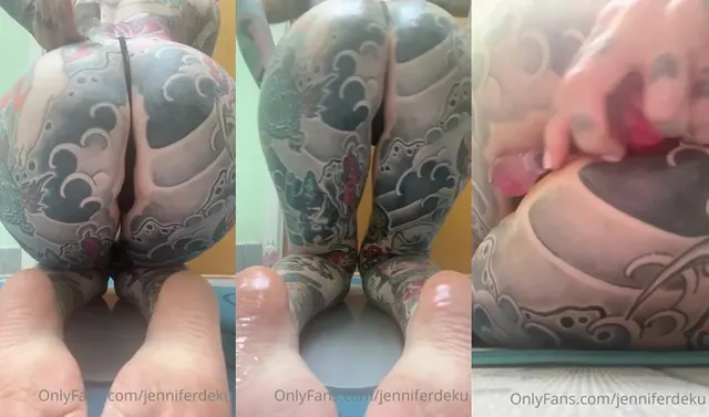 Jenniferdeku si masturba con un dildo di vetro
