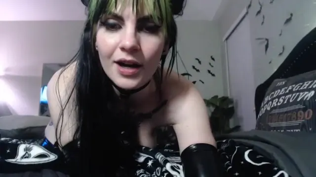 Prettyinpunk92's Sextape