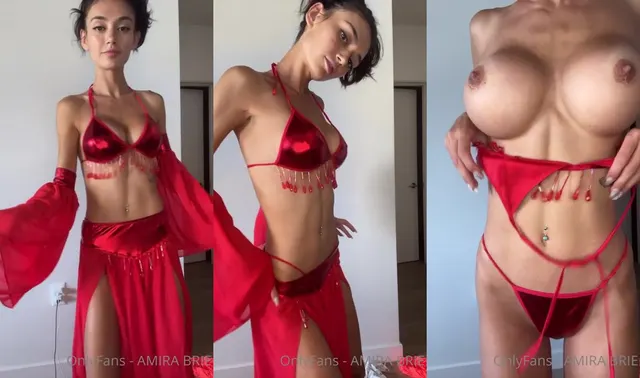Amira Brie verführt im sexy Stripdance
